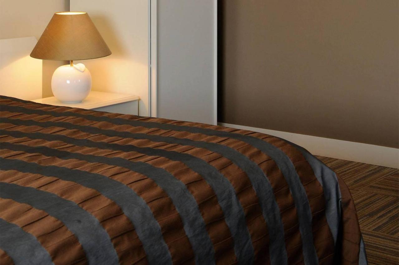 Hotel Salons De Vrede Ichtegem Номер фото